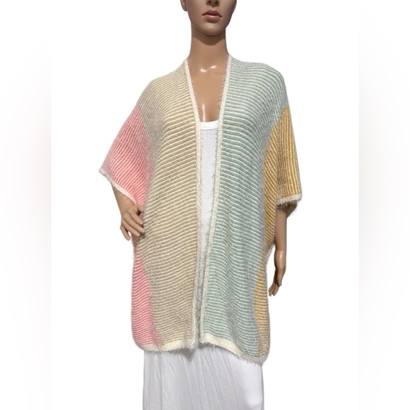 House of Harlow 1960 Sweaters - House of Harlow 1960 Pink and Green Color-Block Poncho Sweater Size L